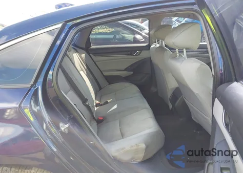 2018 Honda Accord Lx z USA, uszkodzony, nr VIN 1HGCV1F16JA041993